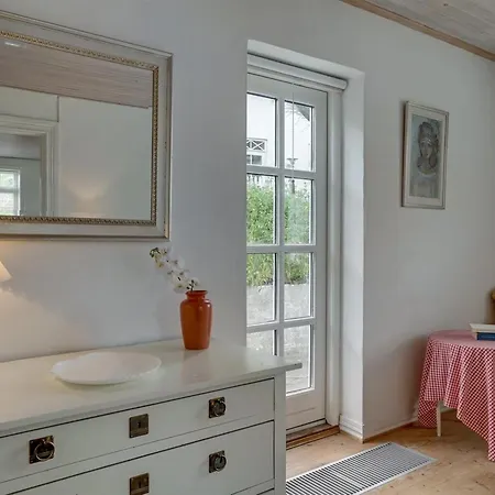 Ferienhaus Feenja - 250m From The Sea By Interhome